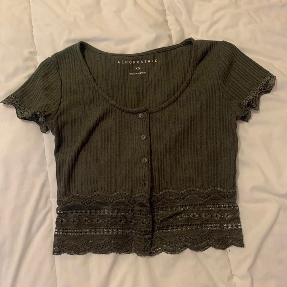 GREEN AEROPOSTALE CROPTOP